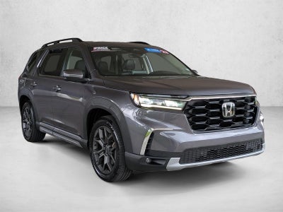 2023 Honda Pilot Touring 2WD