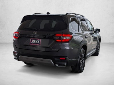 2023 Honda Pilot Touring 2WD