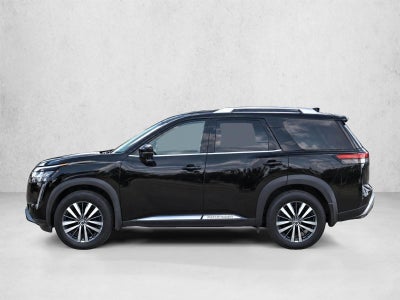 2022 Nissan Pathfinder Platinum 4WD