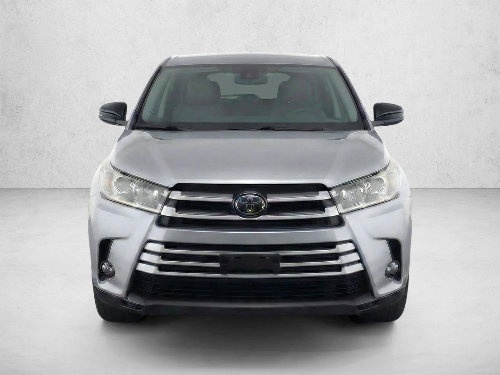 2019 Toyota Highlander LE V6 AWD (Natl)