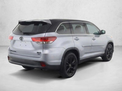 2019 Toyota Highlander LE V6 AWD (Natl)