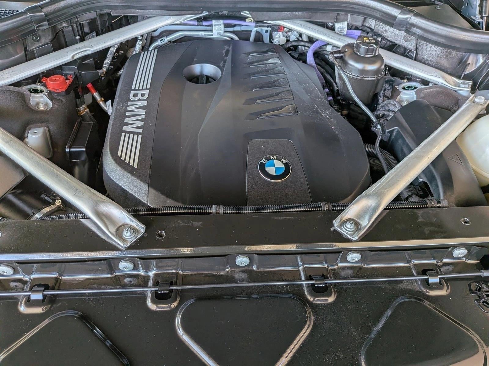 2024 BMW X7 xDrive40i Sports Activity Vehicle