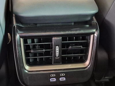 2024 Toyota Crown XLE AWD (Natl)