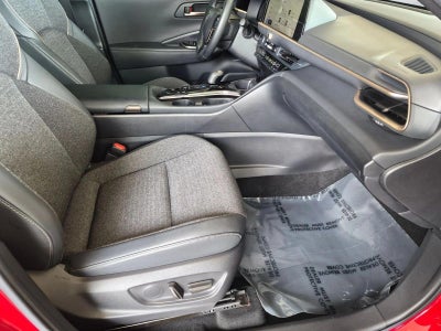 2024 Toyota Crown XLE AWD (Natl)