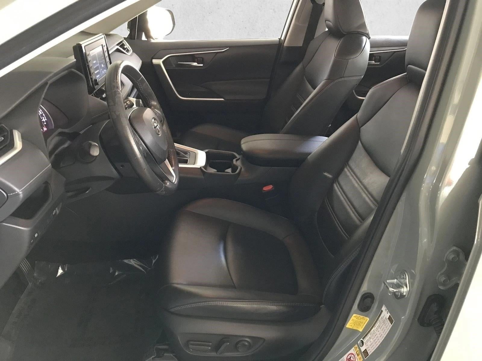 2019 Toyota RAV4 XLE Premium FWD (Natl)