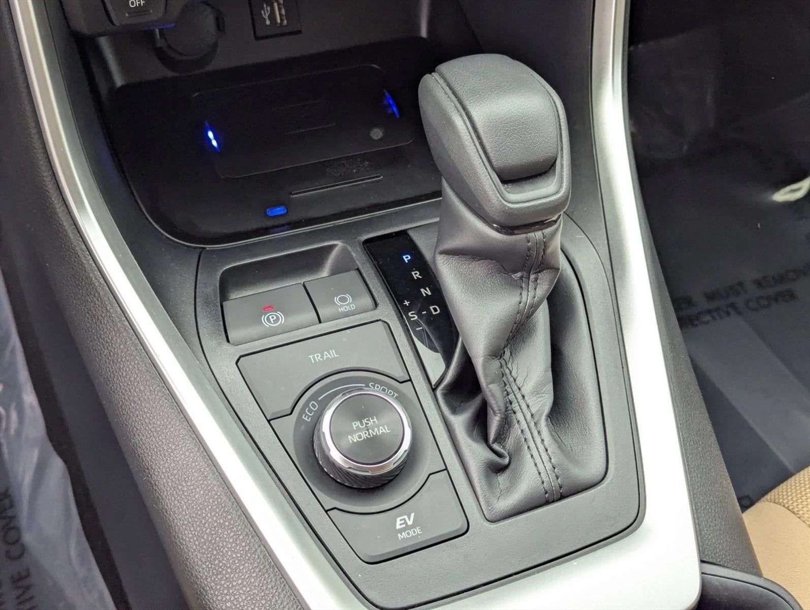 2023 Toyota RAV4 Hybrid LE AWD (Natl)