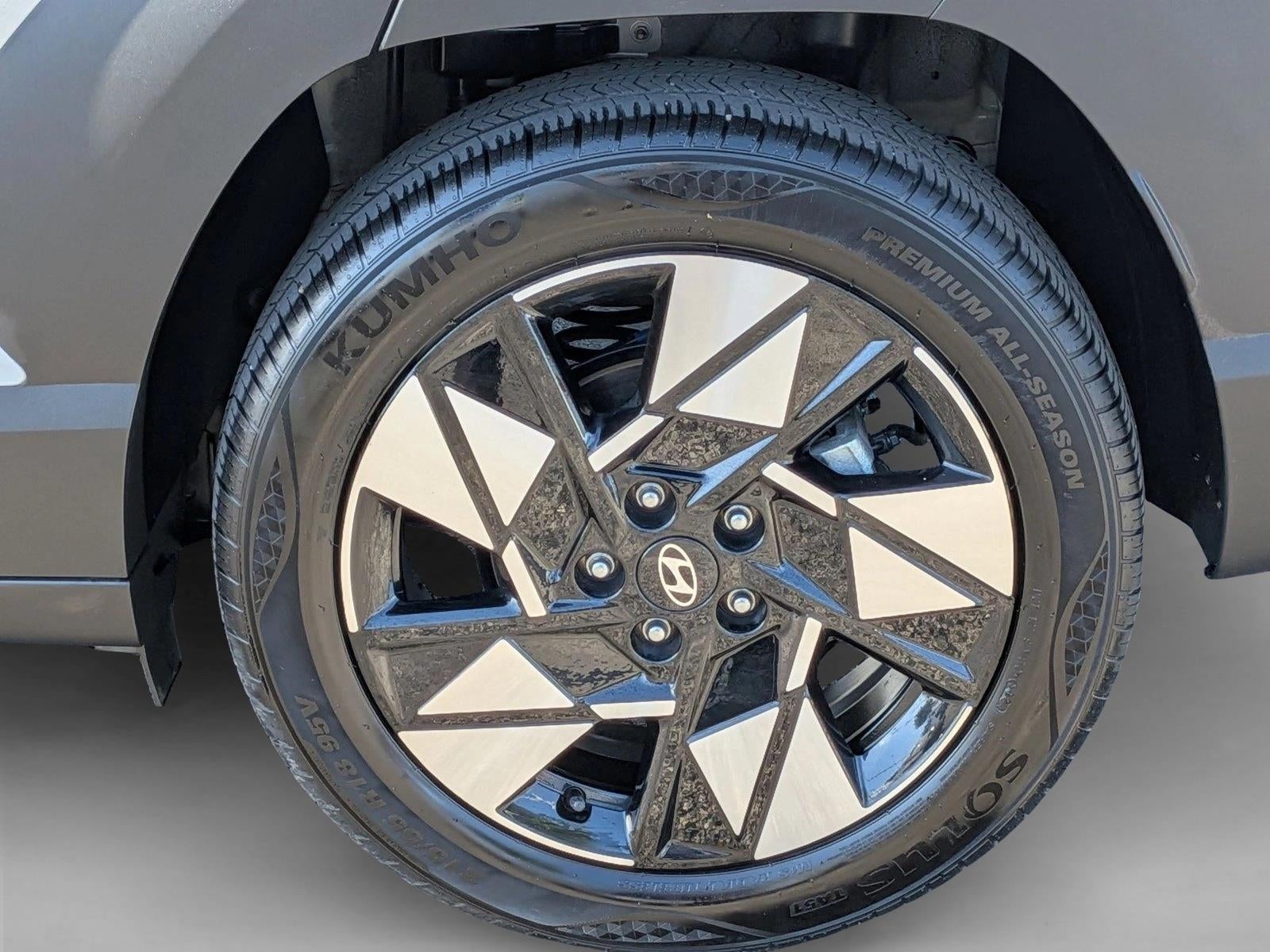 2024 Hyundai KONA SEL FWD
