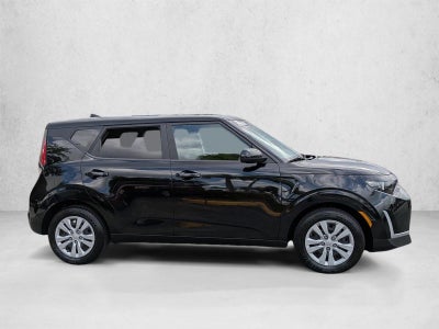 2023 Kia Soul LX IVT