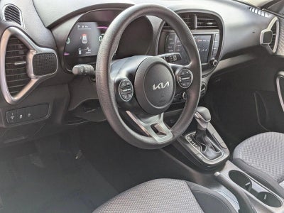2023 Kia Soul LX IVT