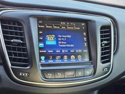 2016 Chrysler 200 4dr Sdn C FWD