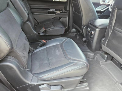 2023 Ford Explorer ST 4WD