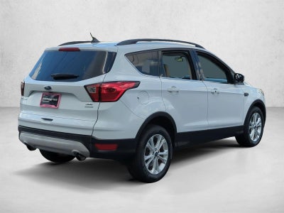 2019 Ford Escape SEL FWD