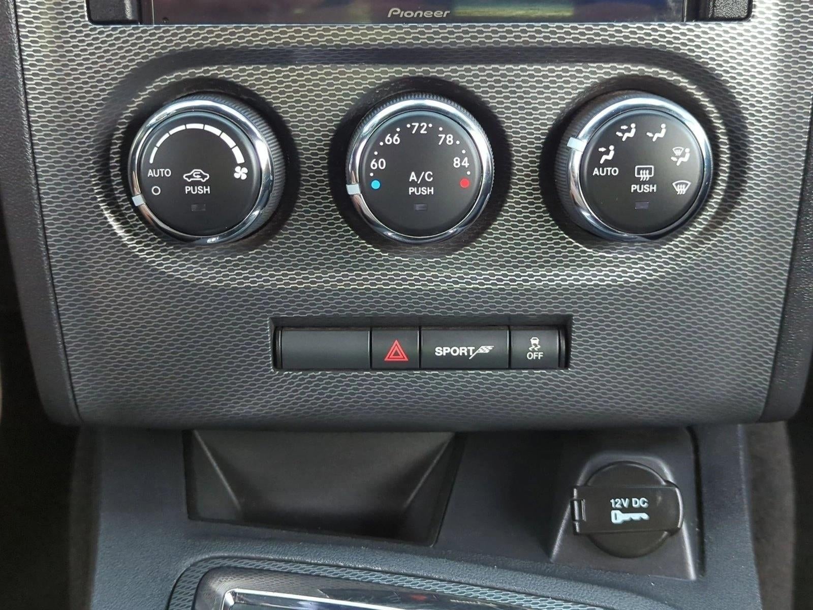 2013 Dodge Challenger 2dr Cpe R/T
