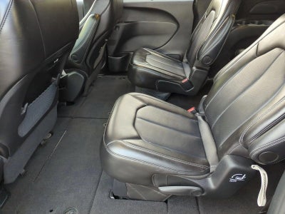 2025 Chrysler Pacifica Select FWD