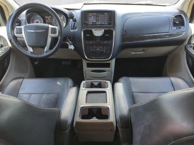 2016 Chrysler Town & Country 4dr Wgn Touring