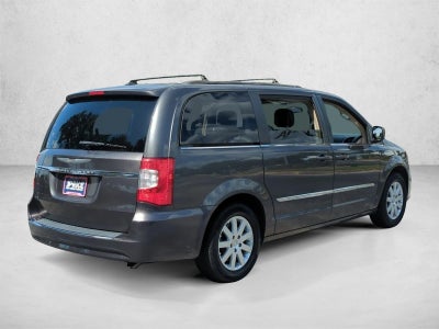 2016 Chrysler Town & Country 4dr Wgn Touring