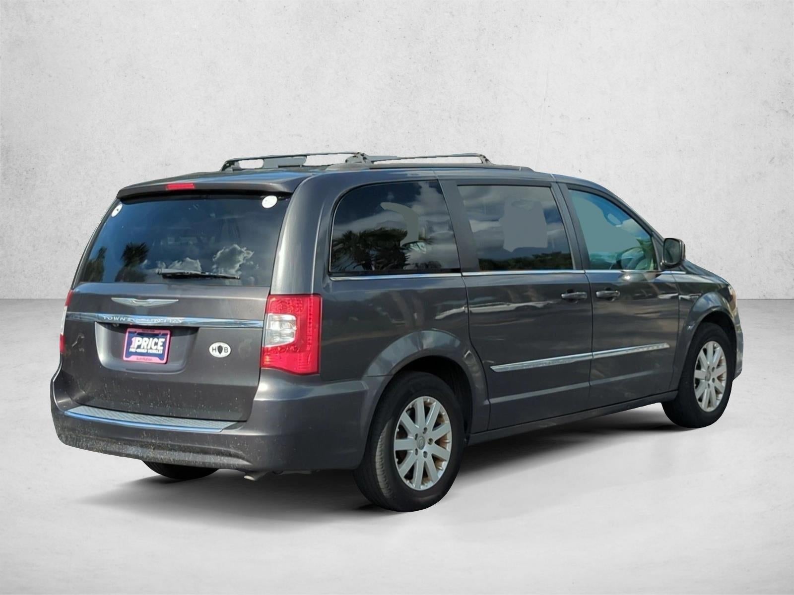 2016 Chrysler Town & Country 4dr Wgn Touring