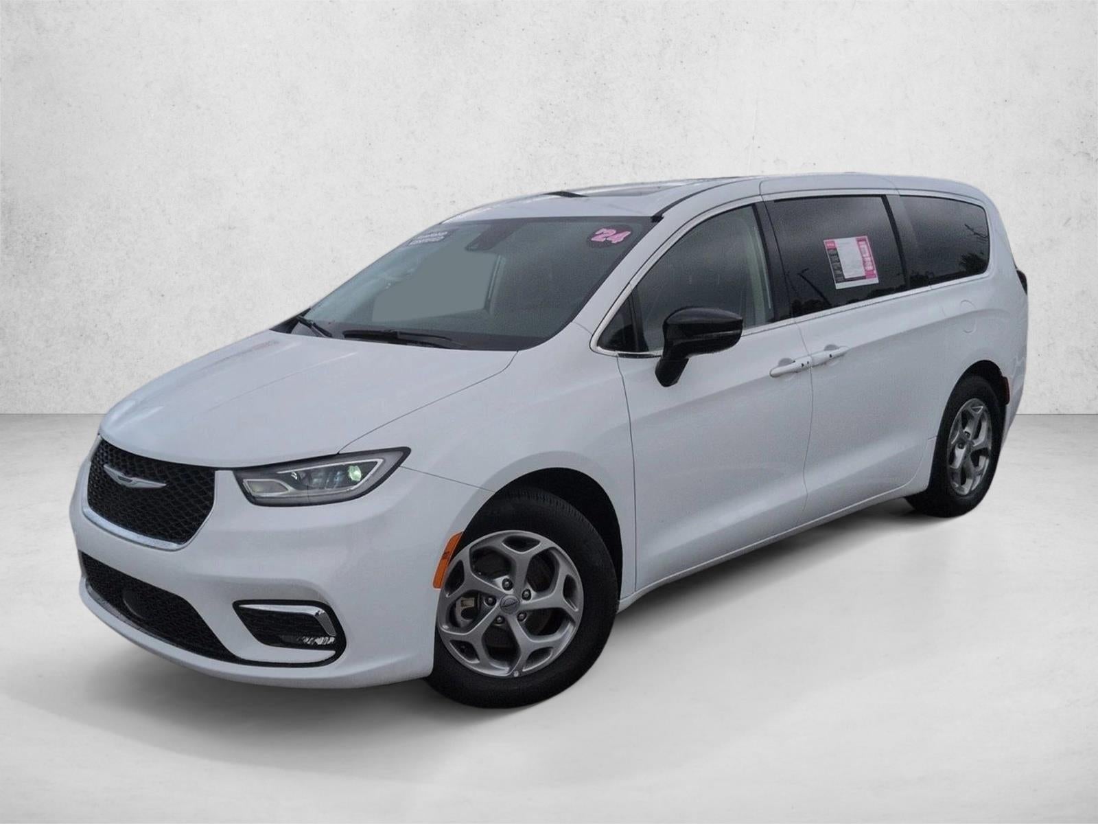 2024 Chrysler Pacifica Limited FWD