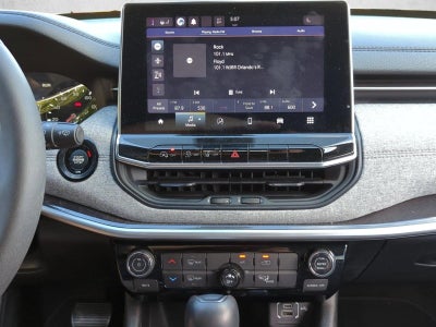 2023 Jeep Compass Latitude Lux 4x4