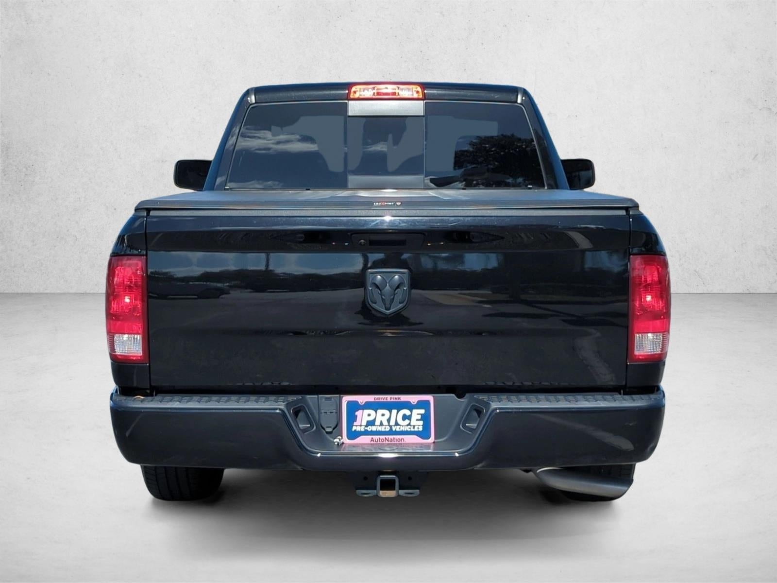 2022 RAM 1500 Classic Express 4x2 Reg Cab 6'4" Box