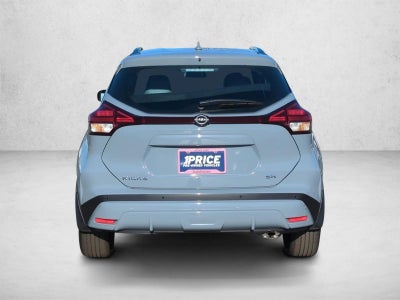 2023 Nissan Kicks SR FWD