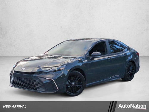 2025 Toyota Camry SE (Natl)