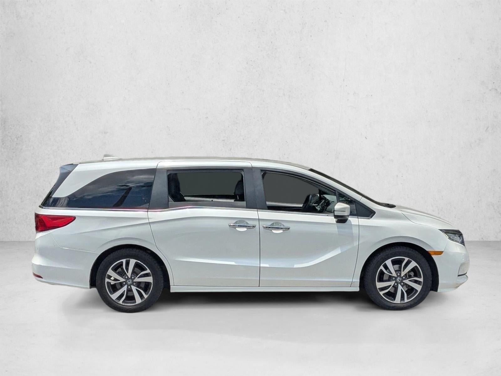 2023 Honda Odyssey Touring Auto