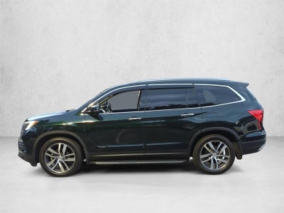 2016 Honda Pilot AWD Touring with DVD Rear Entertainment System and Navigation