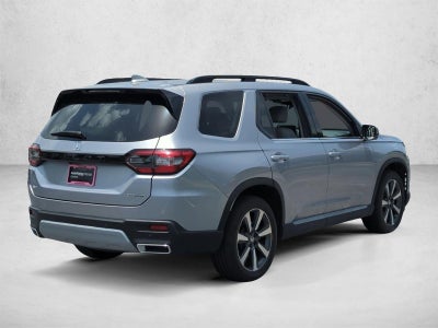2025 Honda Pilot Touring AWD