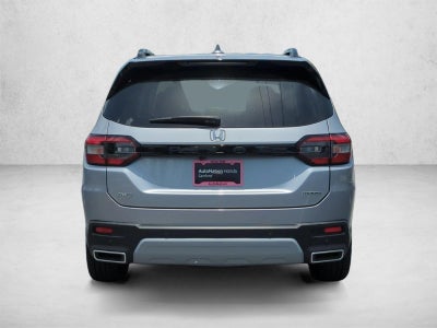 2025 Honda Pilot Touring AWD