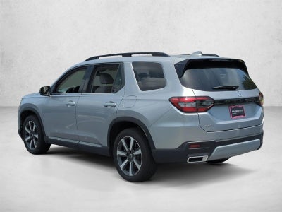 2025 Honda Pilot Touring AWD