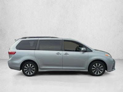 2018 Toyota Sienna XLE AWD 7-Passenger (Natl)
