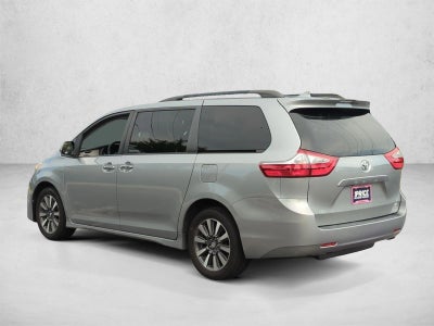 2018 Toyota Sienna XLE AWD 7-Passenger (Natl)