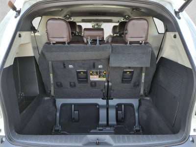 2021 Toyota Sienna Platinum FWD 7-Passenger (Natl)