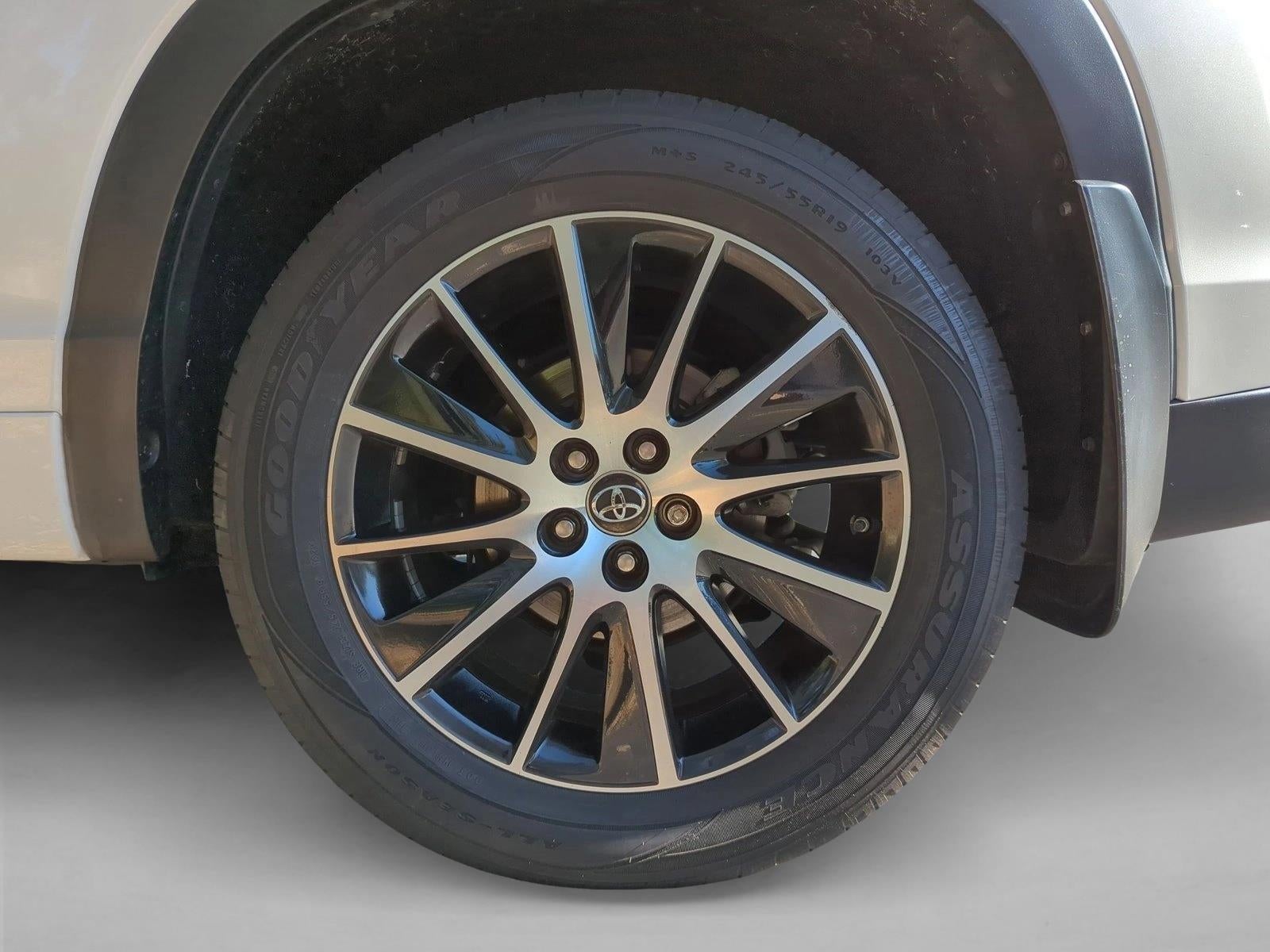 2017 Toyota Highlander SE V6 AWD (Natl)