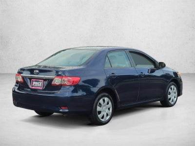 2013 Toyota Corolla 4dr Sdn Auto LE (Natl)