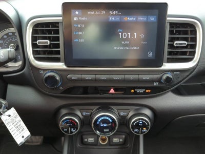 2022 Hyundai VENUE SEL IVT