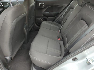 2022 Hyundai VENUE SEL IVT