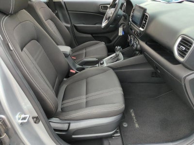 2022 Hyundai VENUE SEL IVT