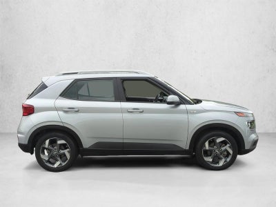 2022 Hyundai VENUE SEL IVT