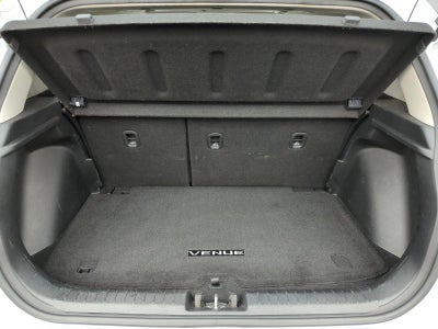 2022 Hyundai VENUE SEL IVT