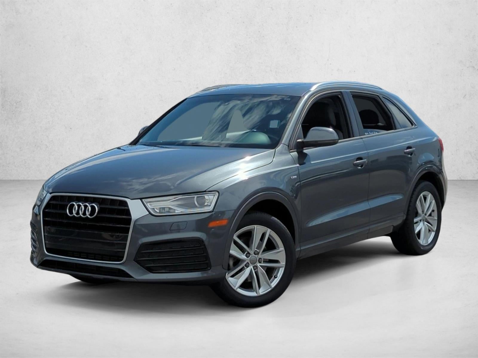 2018 Audi Q3 2.0 TFSI Premium FWD