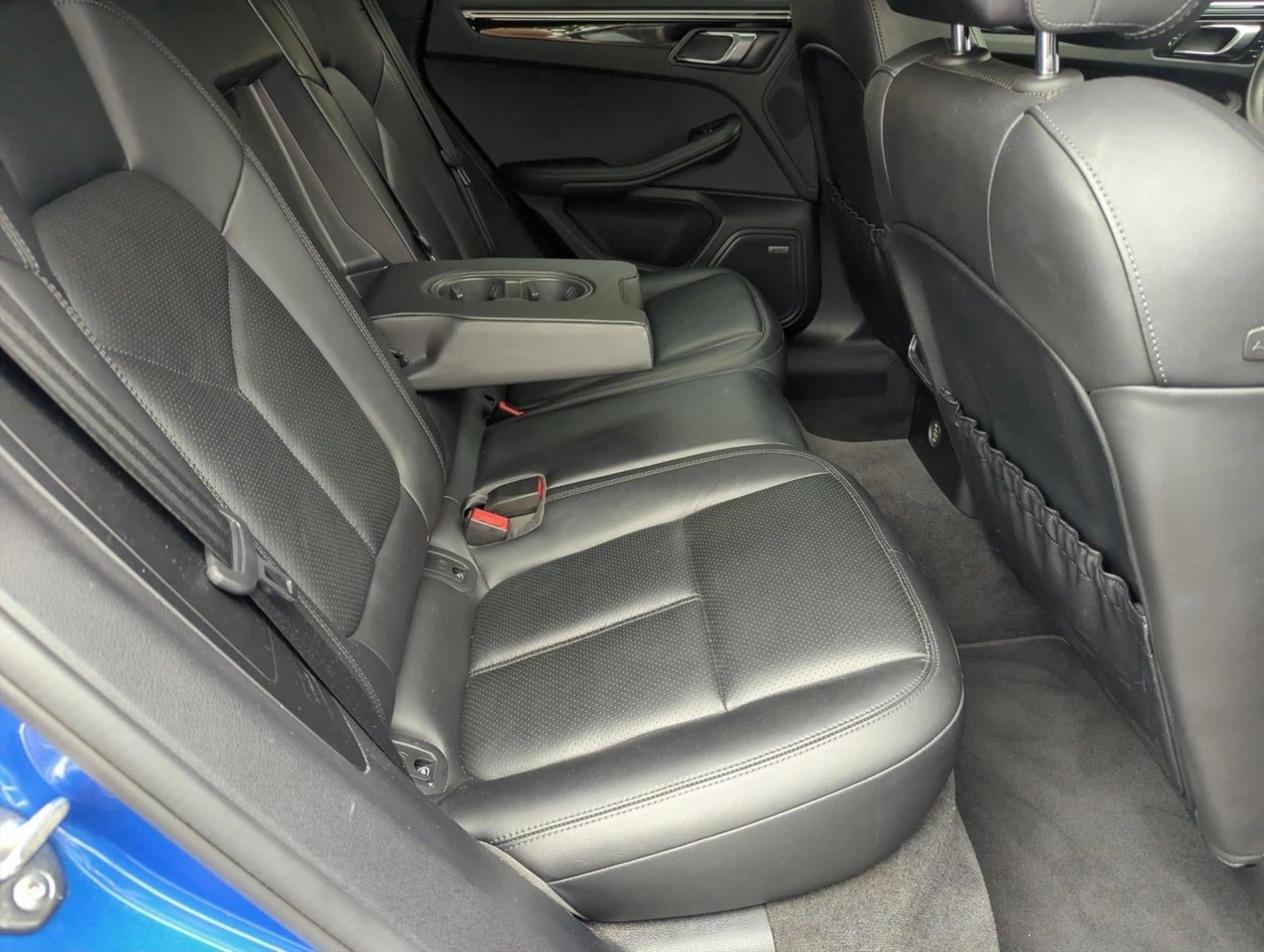2018 Porsche Macan AWD