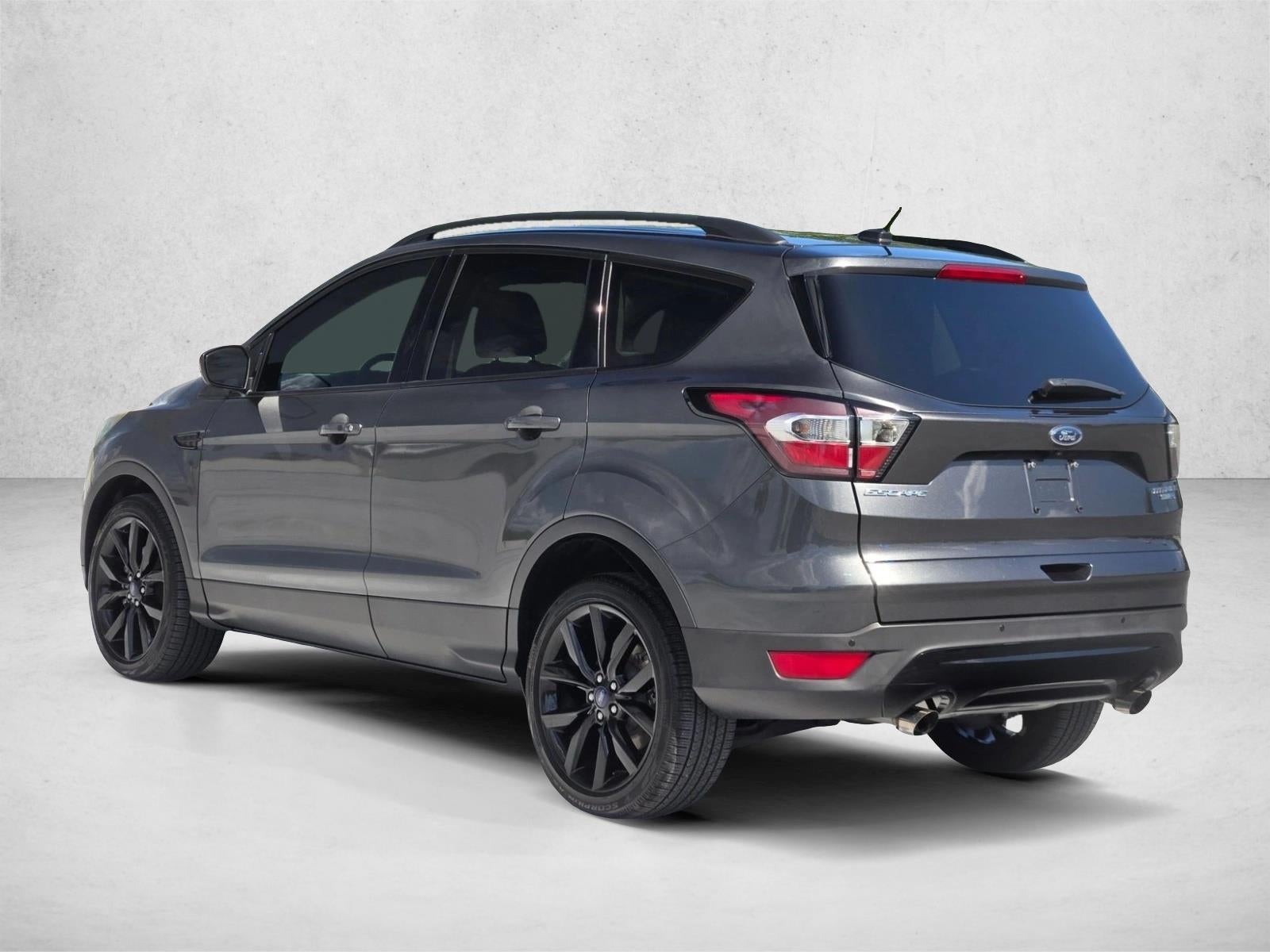 2017 Ford Escape Titanium 4WD