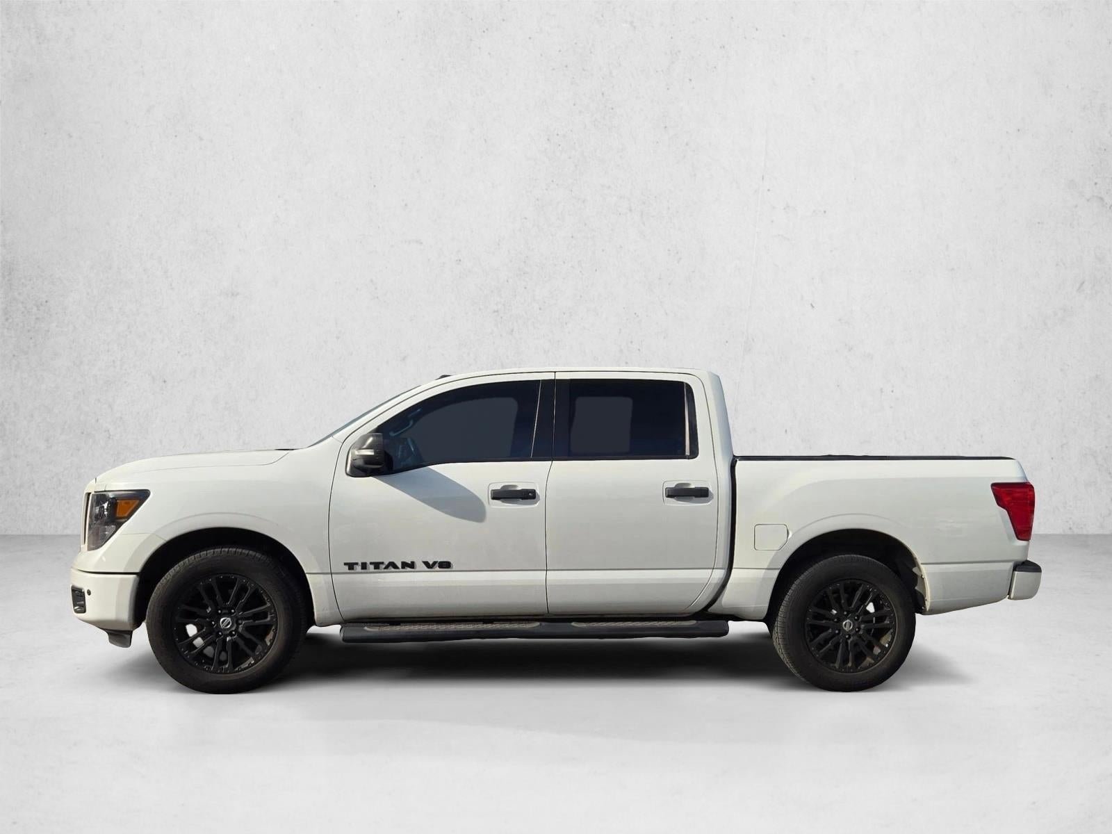 2019 Nissan Titan 4x4 Crew Cab SV