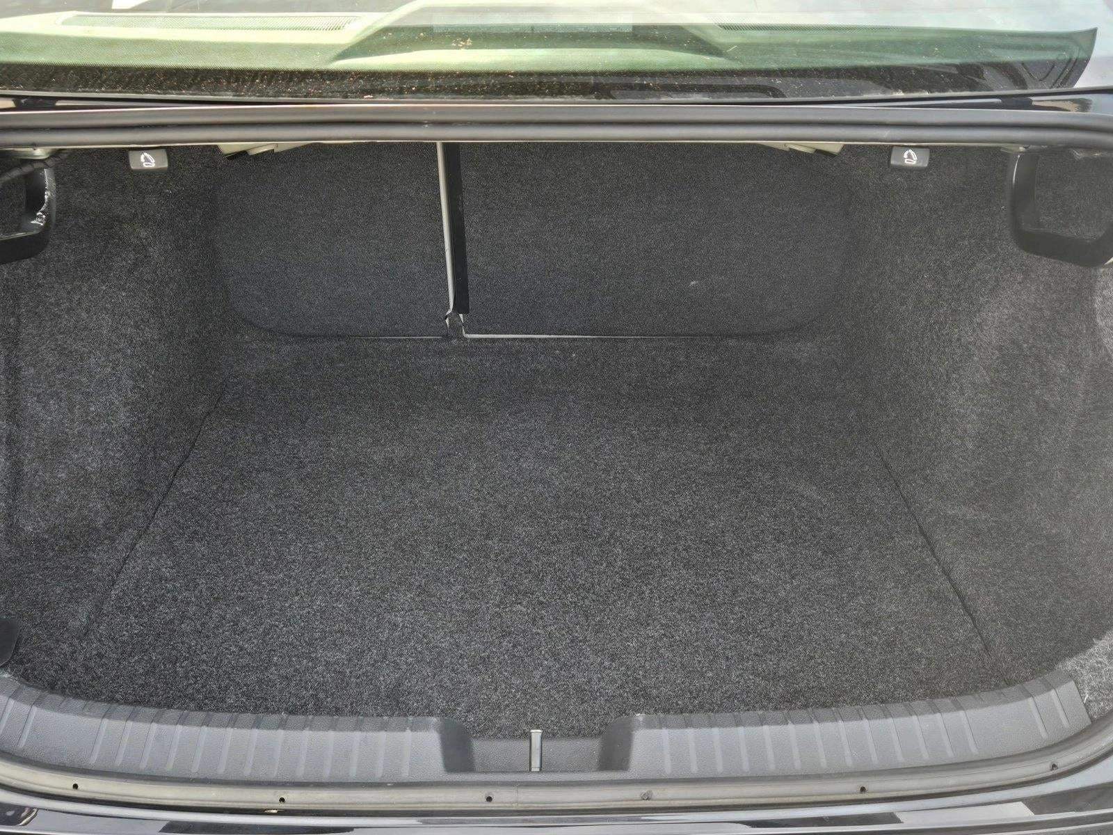 2024 Volkswagen Jetta SE Auto