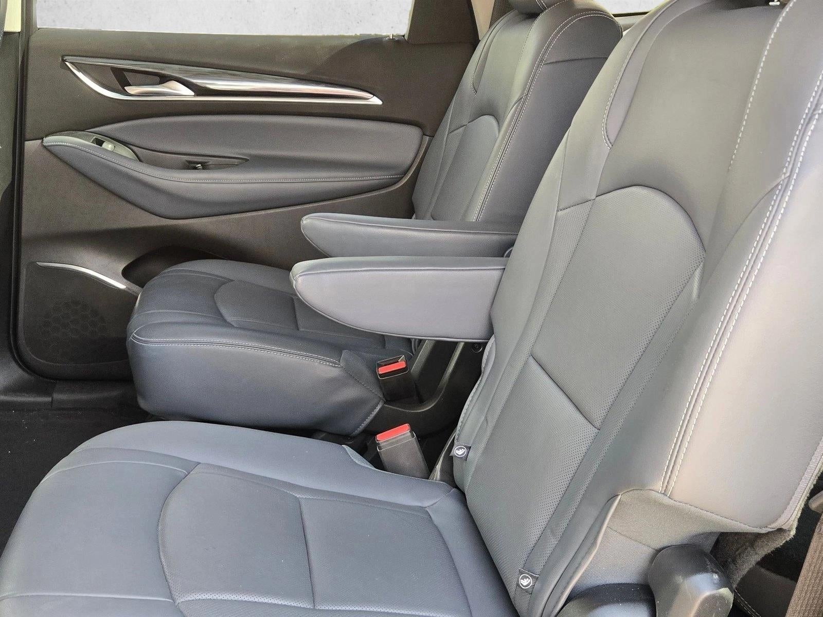 2018 Buick Enclave Essence FWD