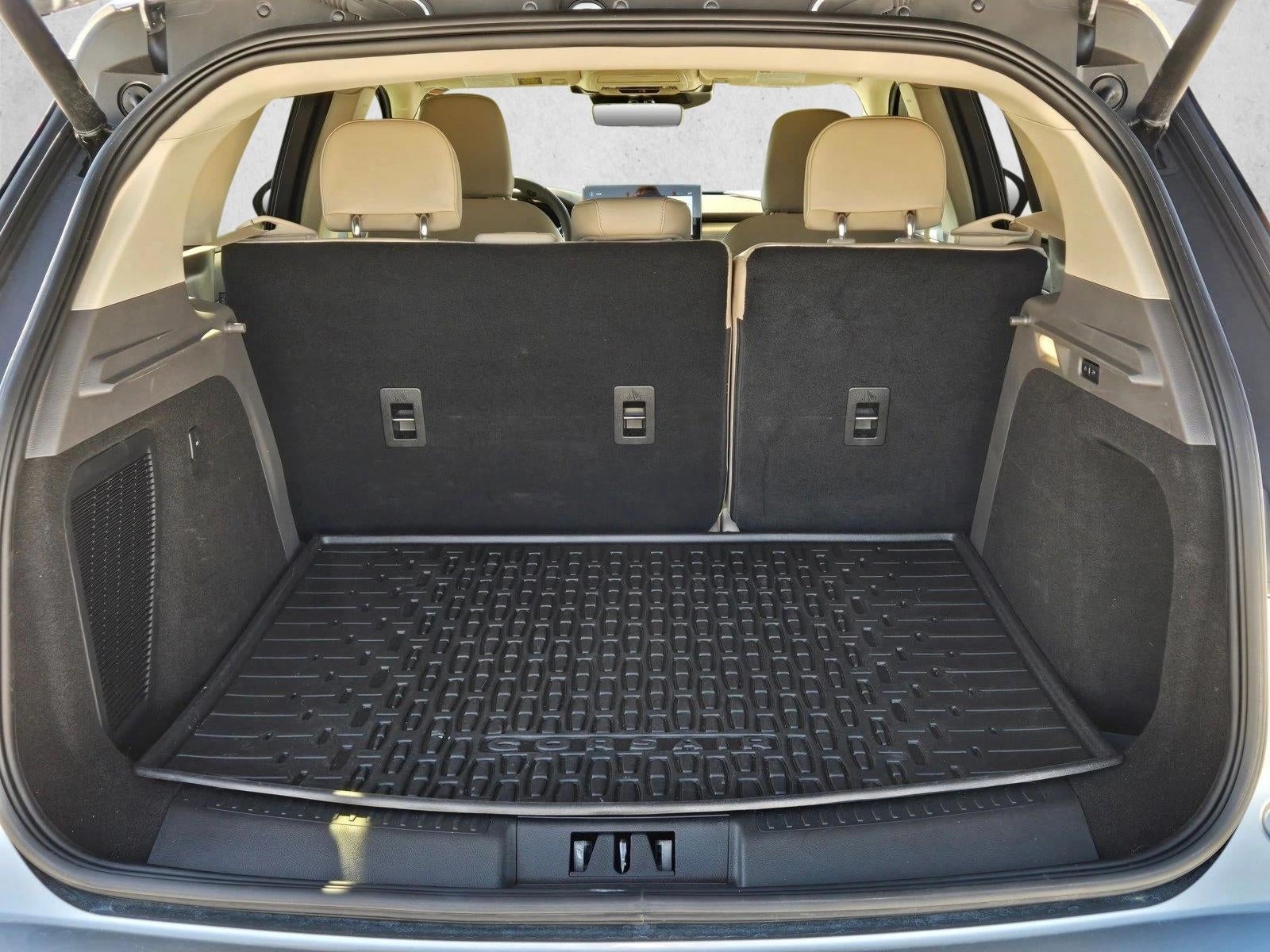 2023 Lincoln Corsair Standard FWD