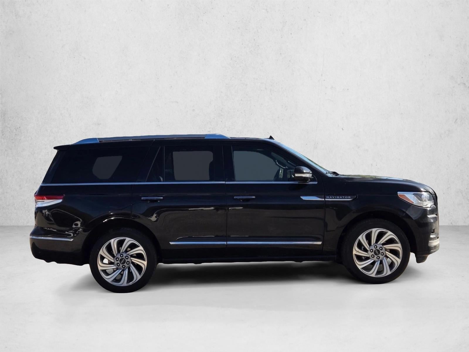 2023 Lincoln Navigator Reserve 4x2