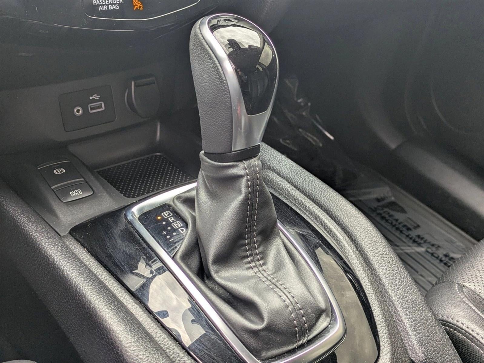 2021 Nissan Rogue Sport FWD SL